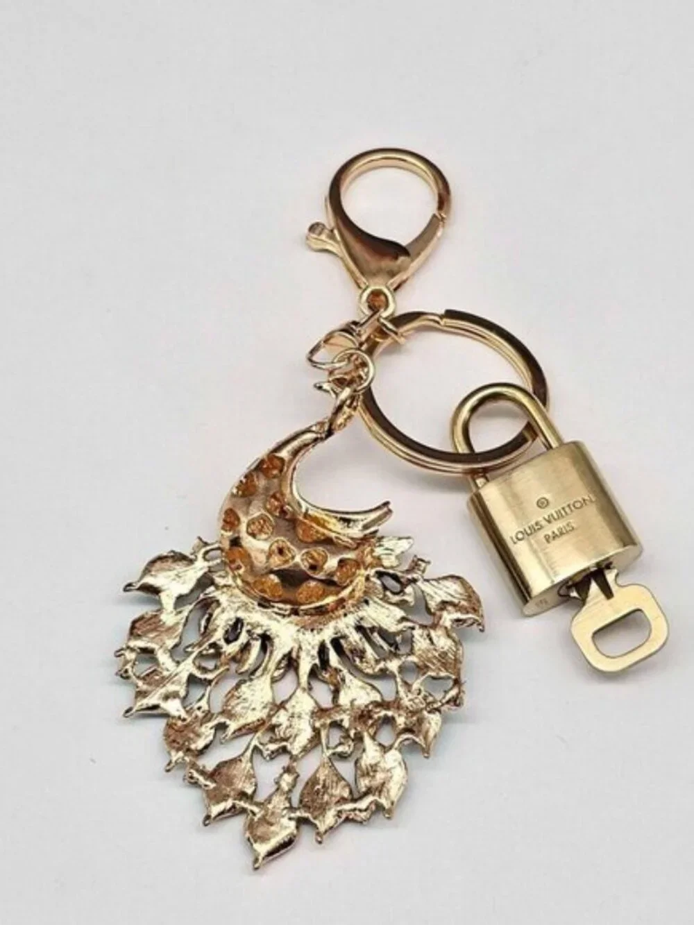 LV Gold Padlock Authentic 🔑 Luxury Bag Charm w/ Unbranded Peacock Keychain